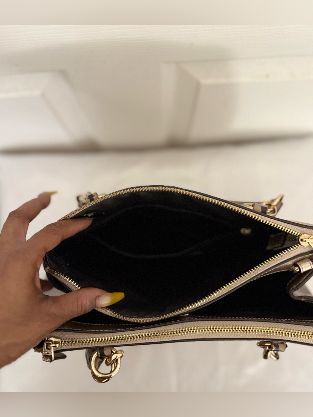 NWOT - Coach Mini Christie Carryall - Picture 8 of 16